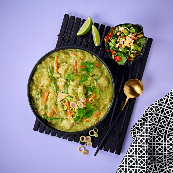 Thai Green Chicken Curry | Delugo